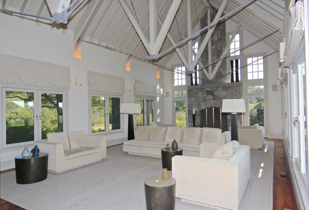 79 Turkeyland Cove Rd, Edgartown, MA 02539