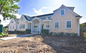 14 Puwal Ln, Edgartown, MA 02539