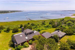 12 Milikin Way, Edgartown, MA 02539